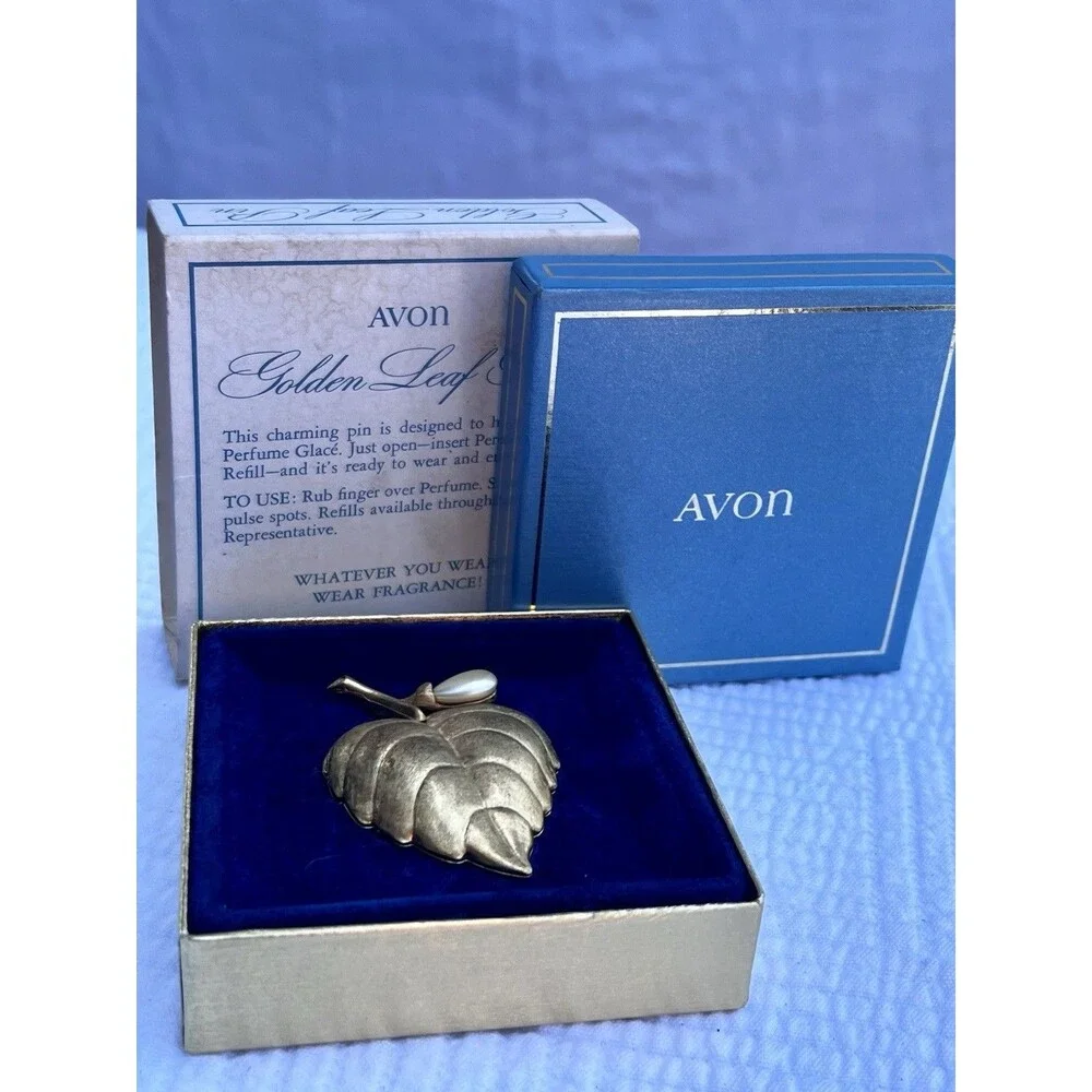 1969 Vintage NIB Mint & Full! Avon Solid Perfume Glace Leaf Faux Pearl Brooch
